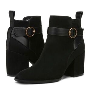 Vionic Tenley Side Zip Bootie Black Suede Water Repellent‎ Size 8.5